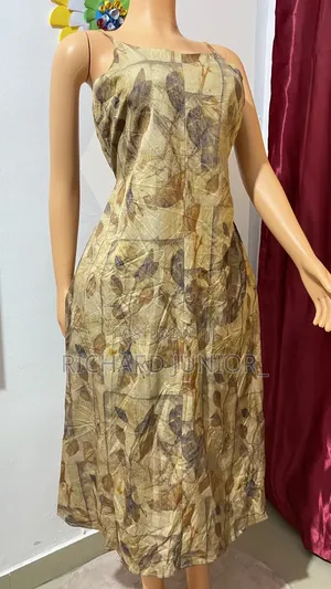 Multiple Ladies Wear/Dresses. Bale Sale !