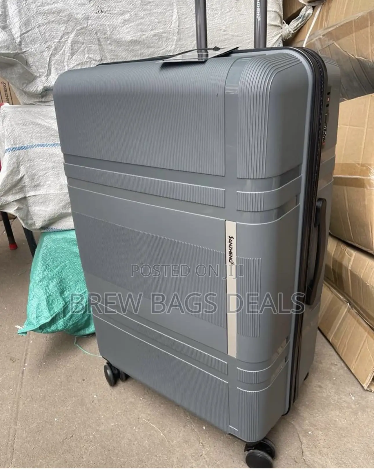 Quality Sanzheng Large Size 28 Inches Unbreakable Traveling Bag