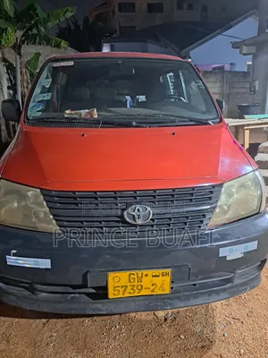 Toyota HiAce 2008 Red