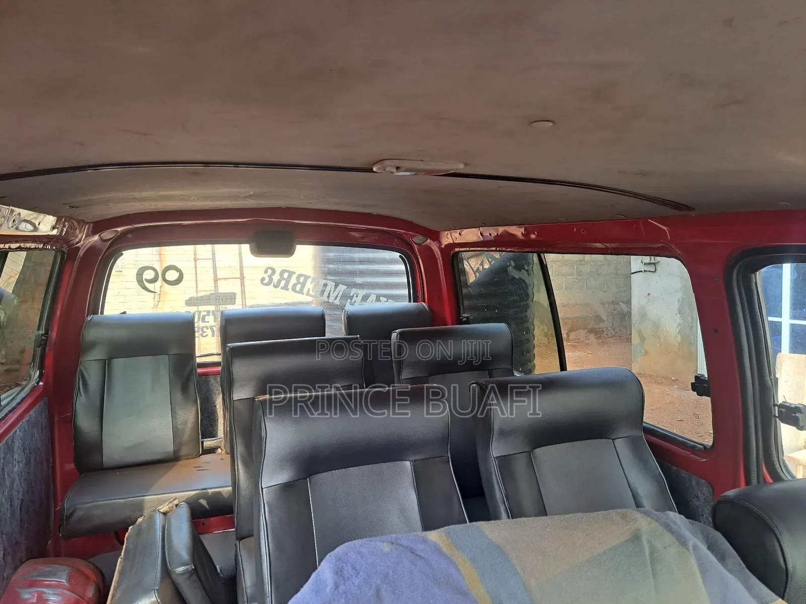 Toyota HiAce 2008 Red