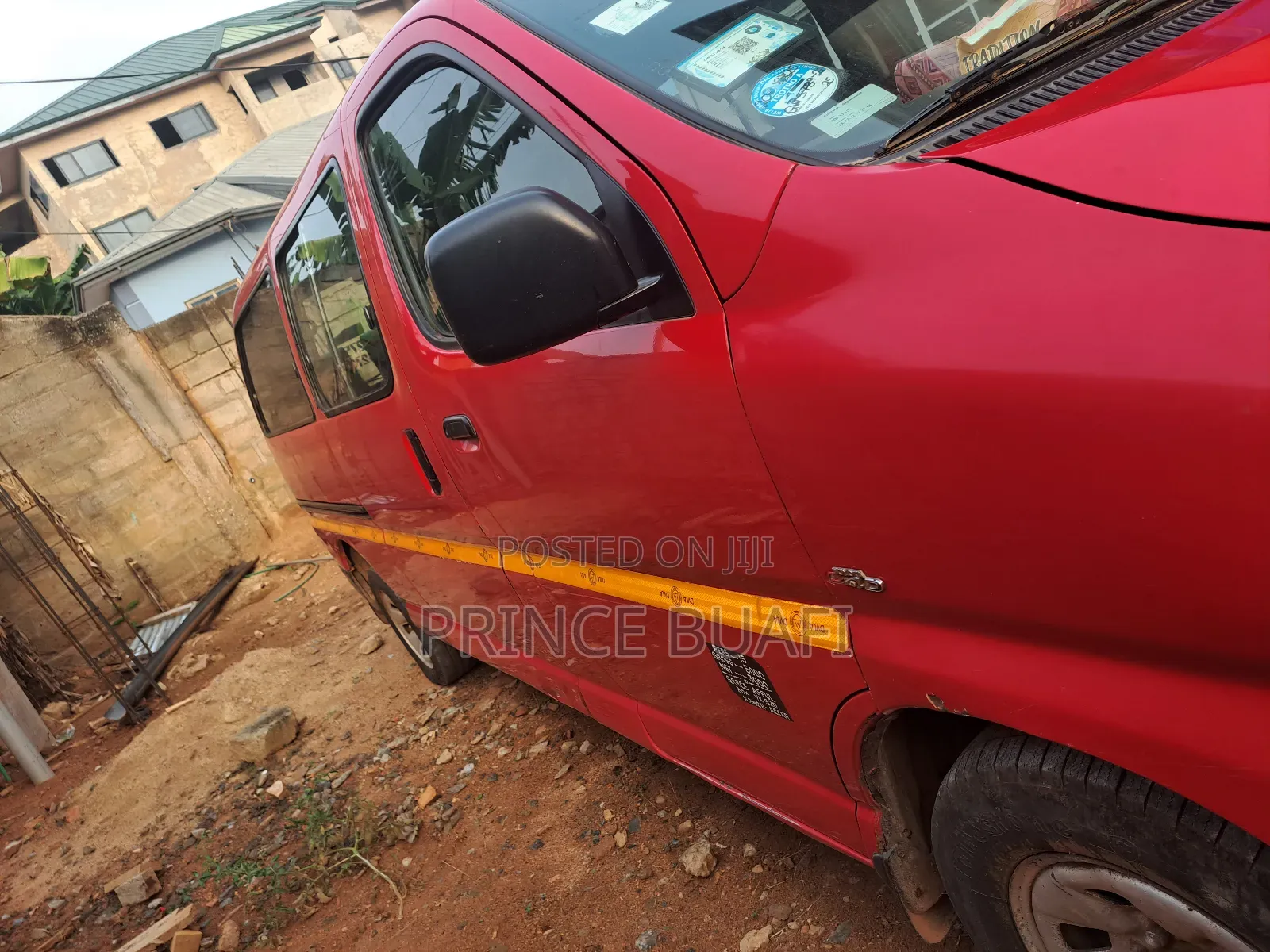 Toyota HiAce 2008 Red