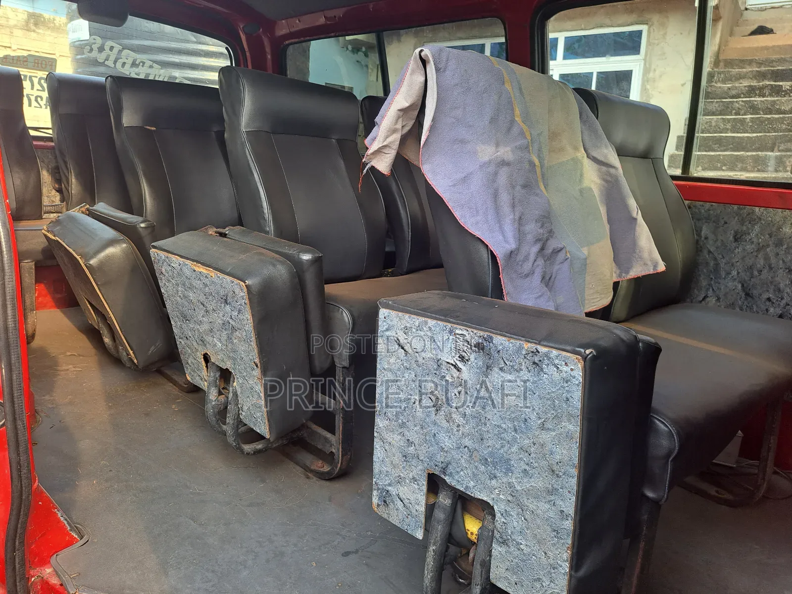 Toyota HiAce 2008 Red