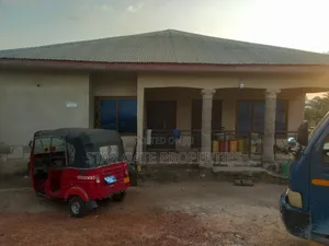 3bdrm House in Ejisu Asotwe for sale