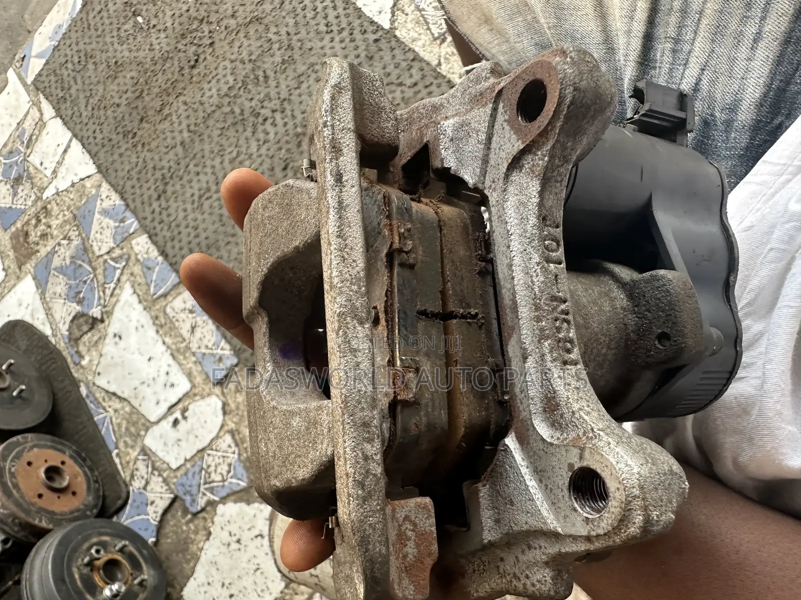 2017/2023 CRV Back Caliper