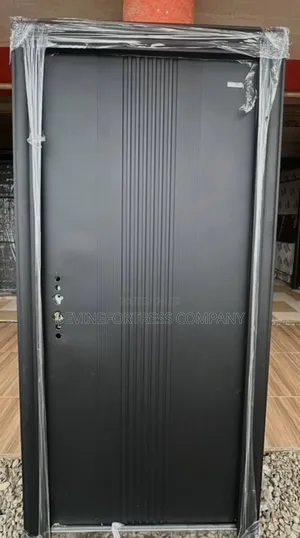 Quality Executive Sed Security Door;//One N Half Door//