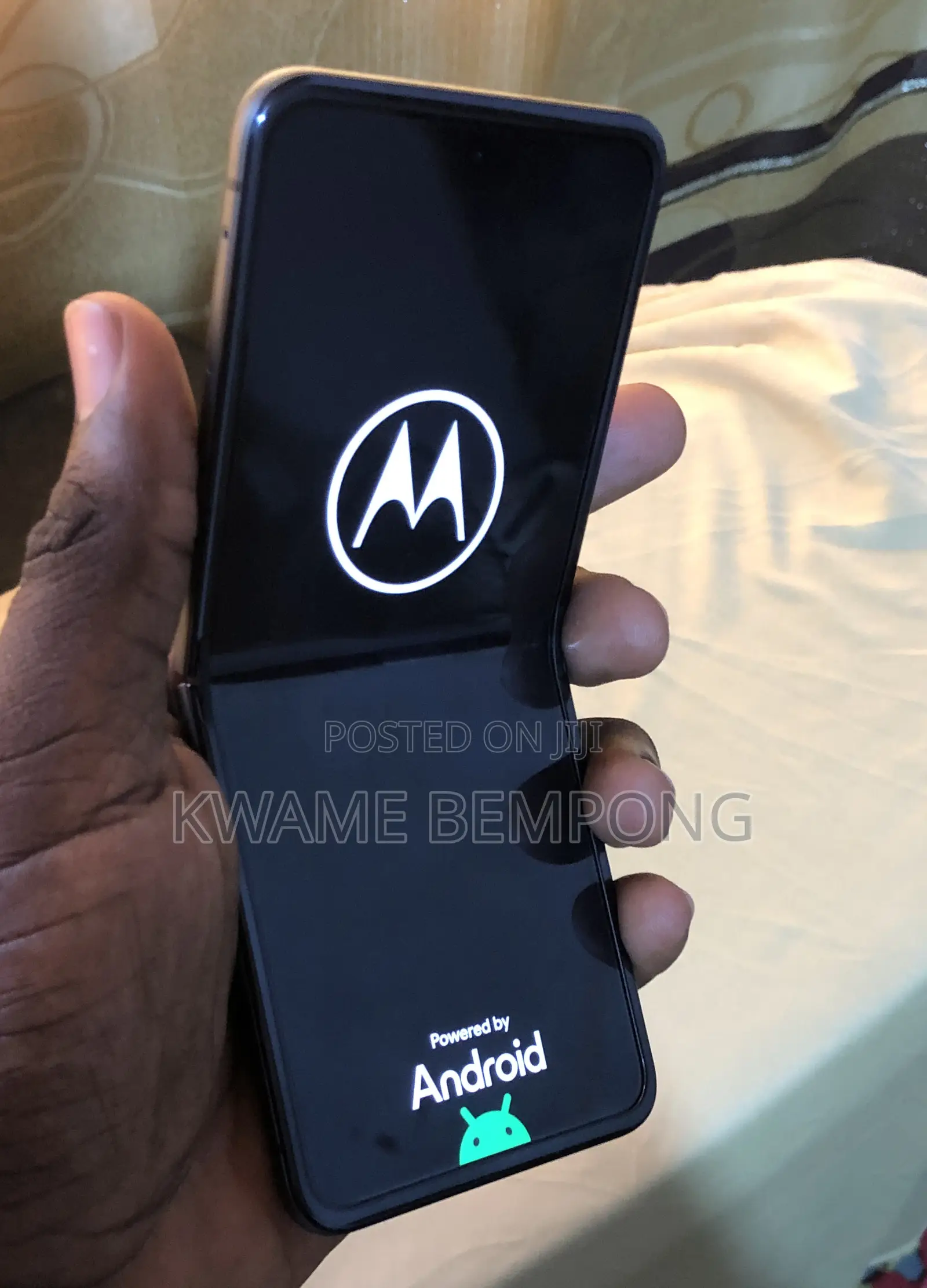 New Motorola Razr 2024 256 GB Black