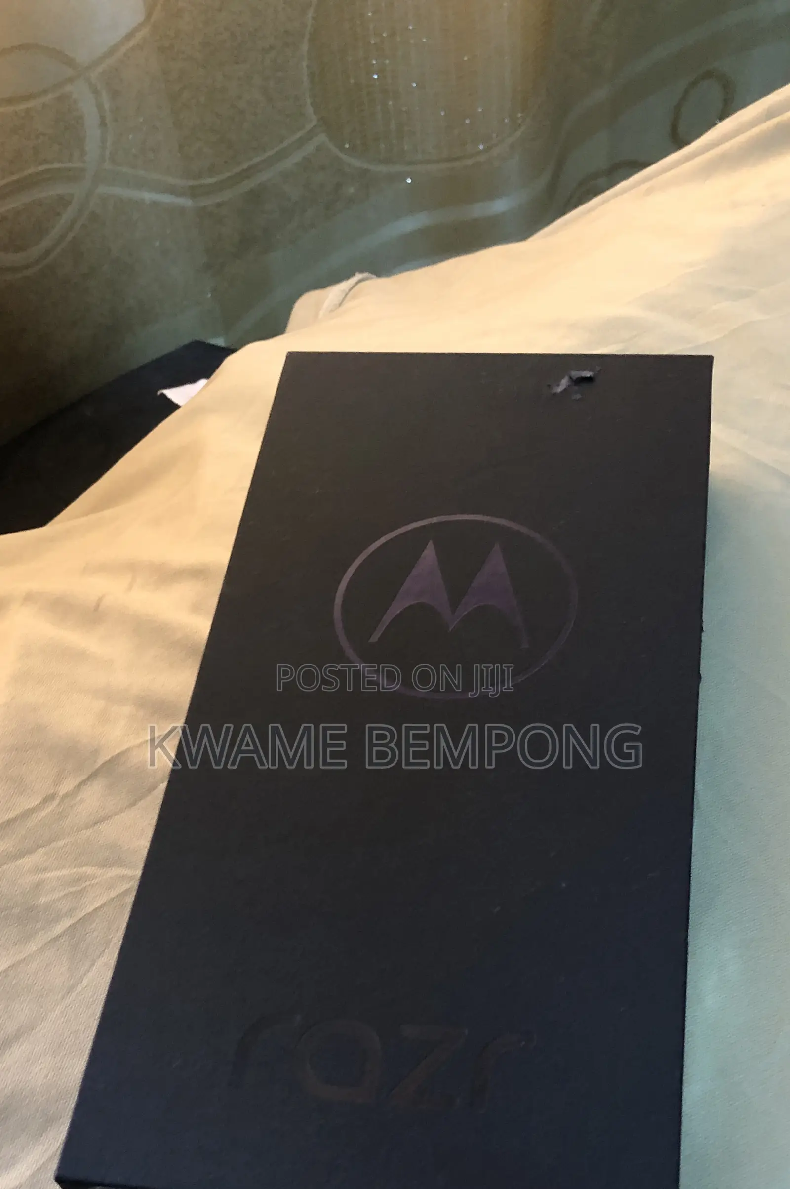 New Motorola Razr 2024 256 GB Black