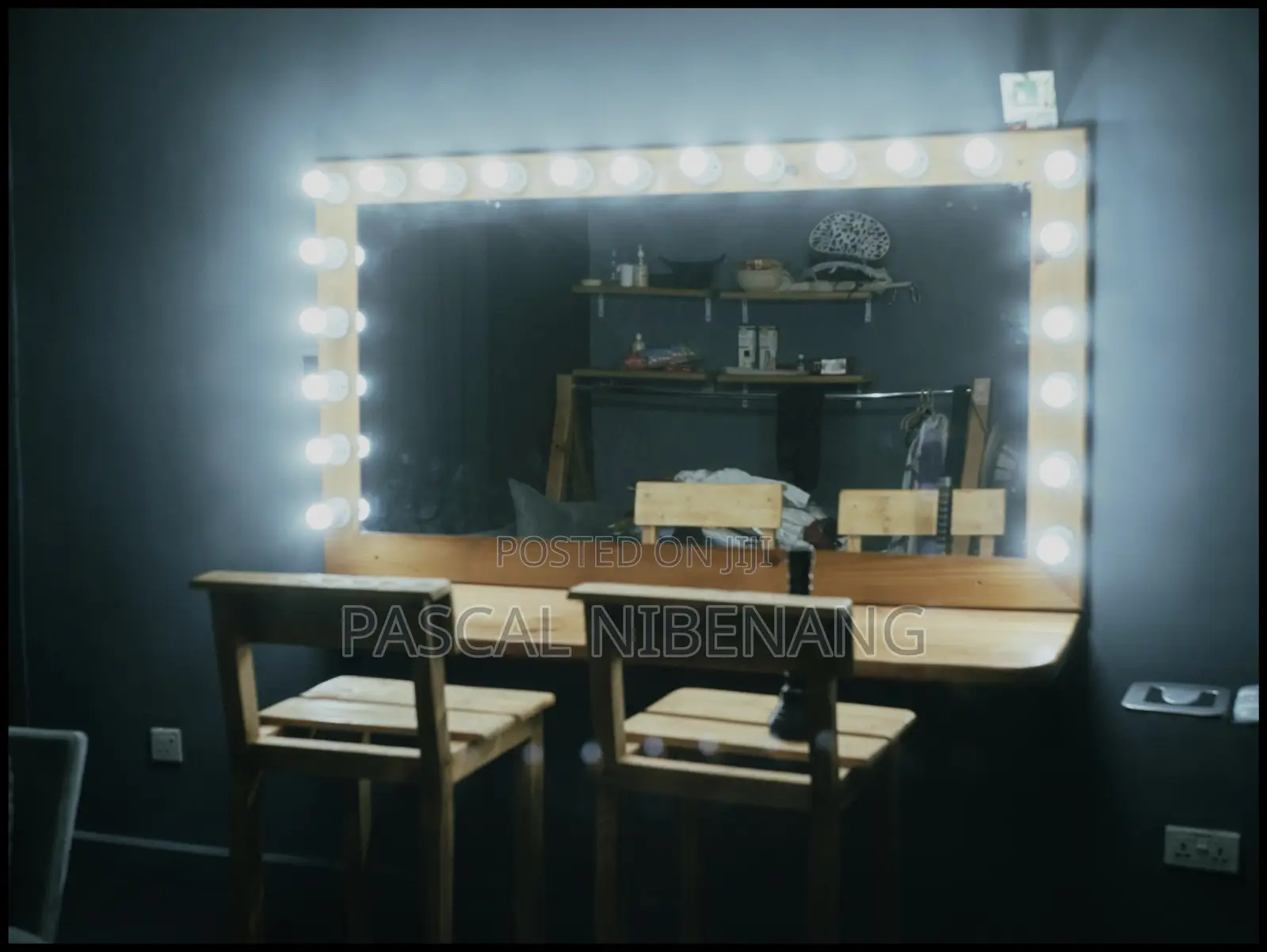Vanity Mirror