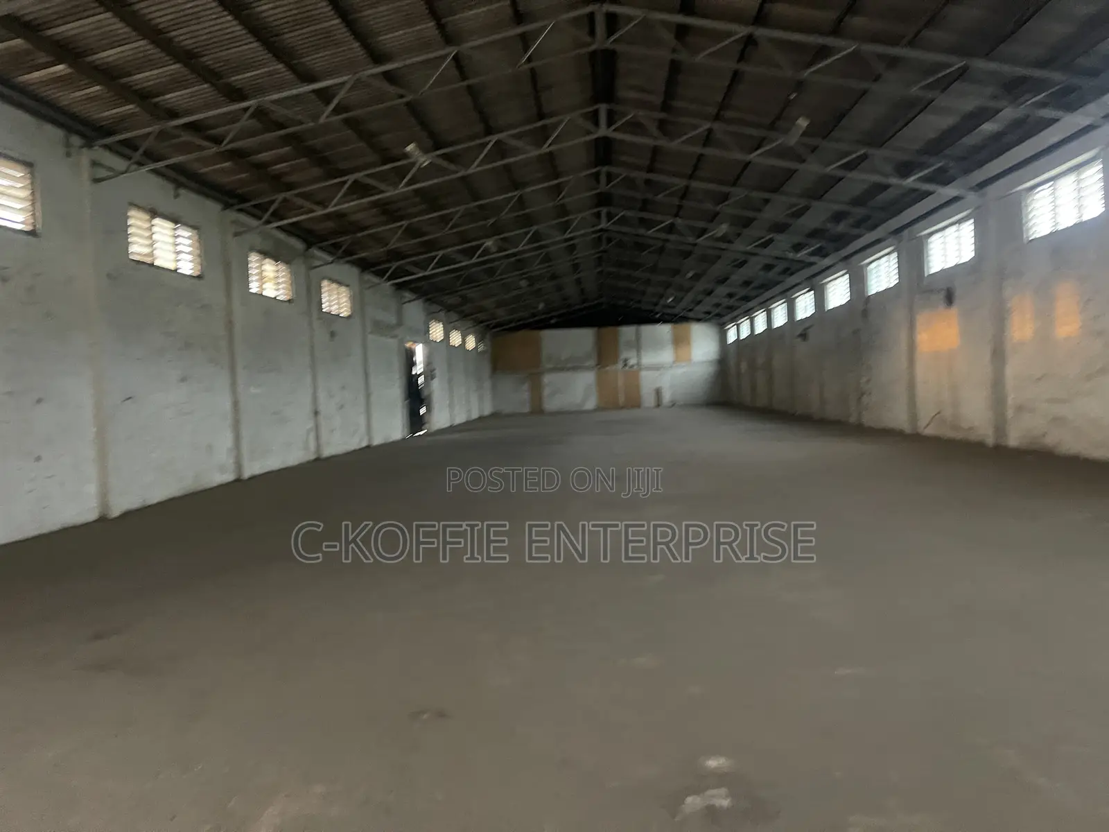 980 SQM Warehouse at North Kaneshie Industrial Area for Rent