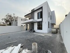 4bdrm House in East Legon for sale