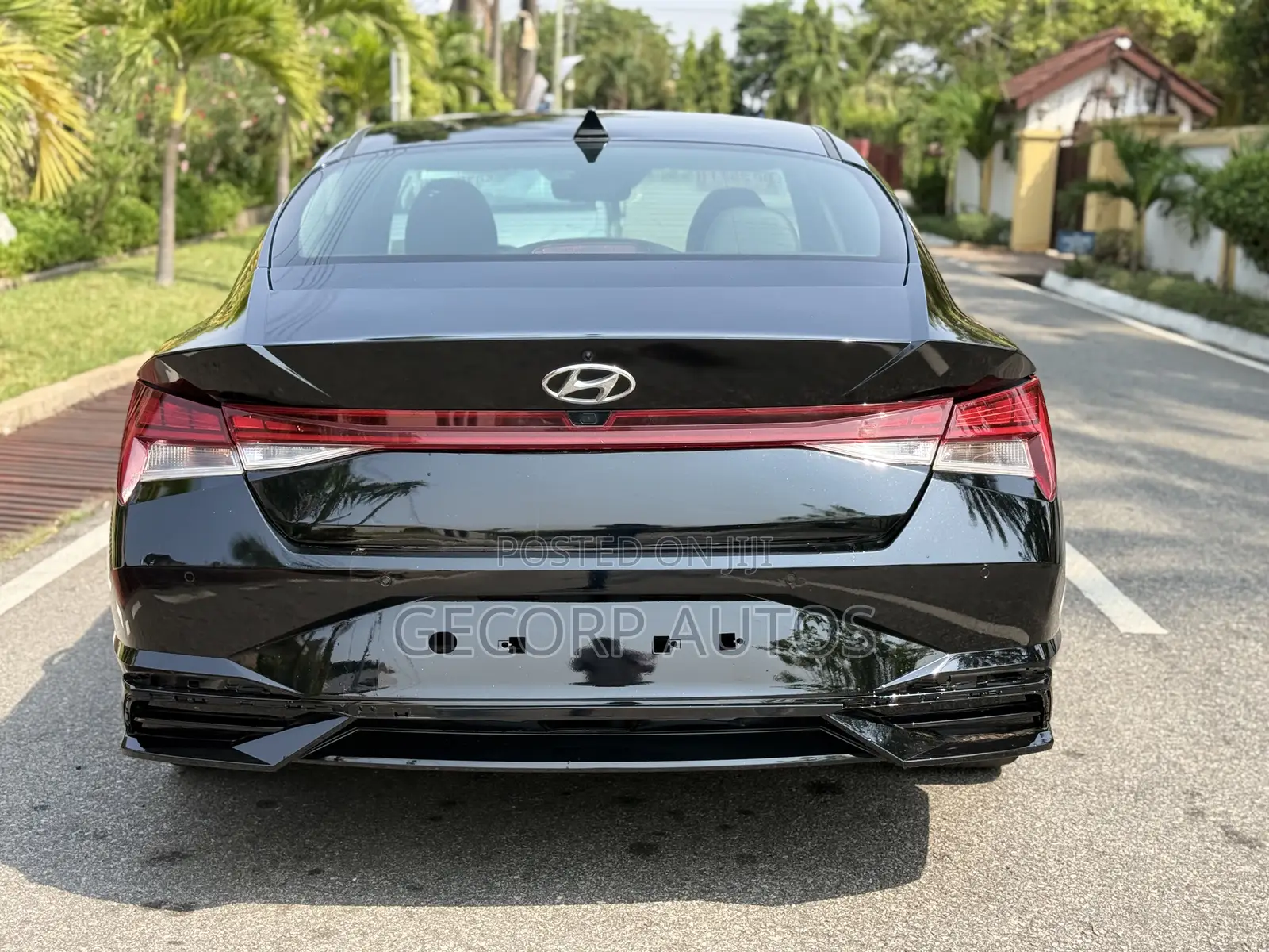 Hyundai Elantra Limited 2023 Black