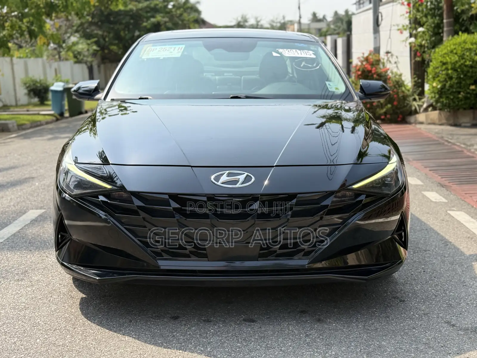 Hyundai Elantra Limited 2023 Black