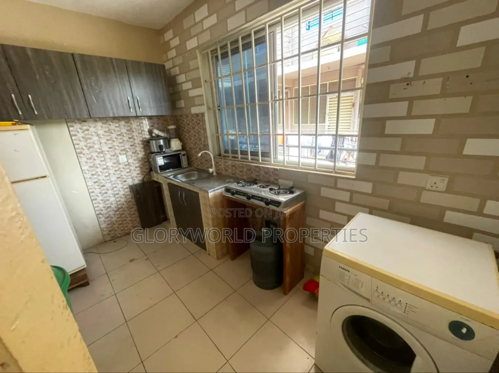 Furnished 1bdrm Apartment in Lashibi for sale
