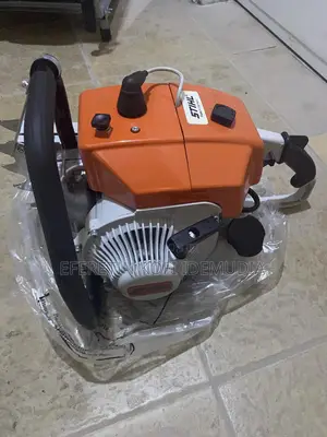 Sthil Chain Saw