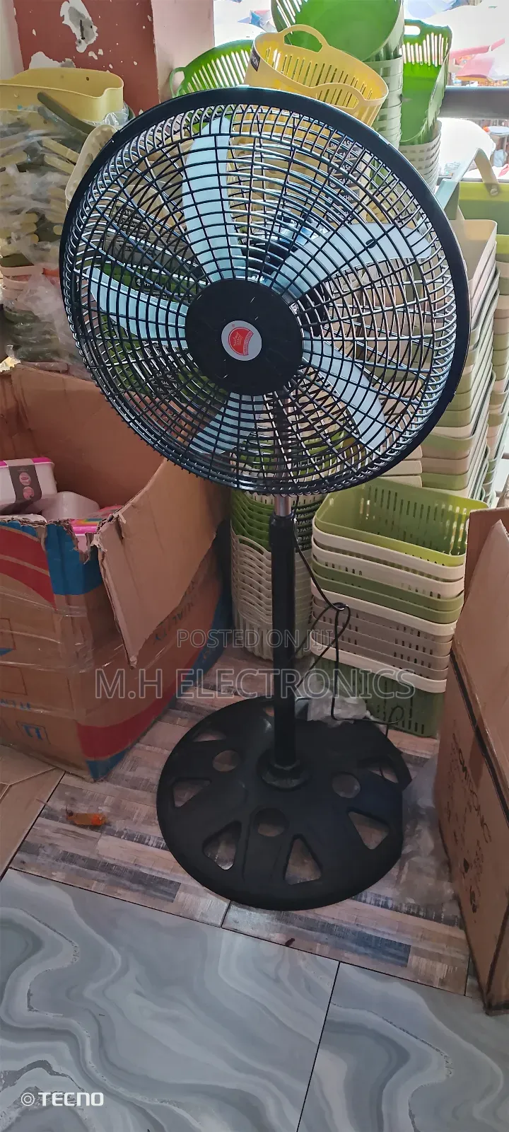 Brand New 18 Inches Standing Fan