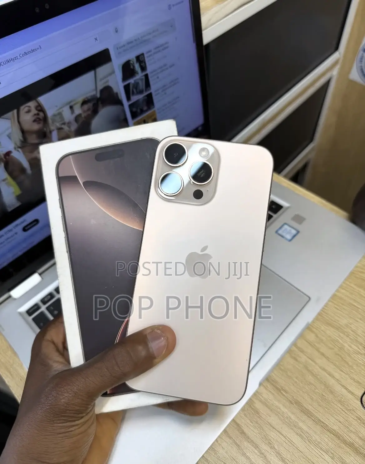 Apple iPhone 16 Pro Max 256 GB Gold