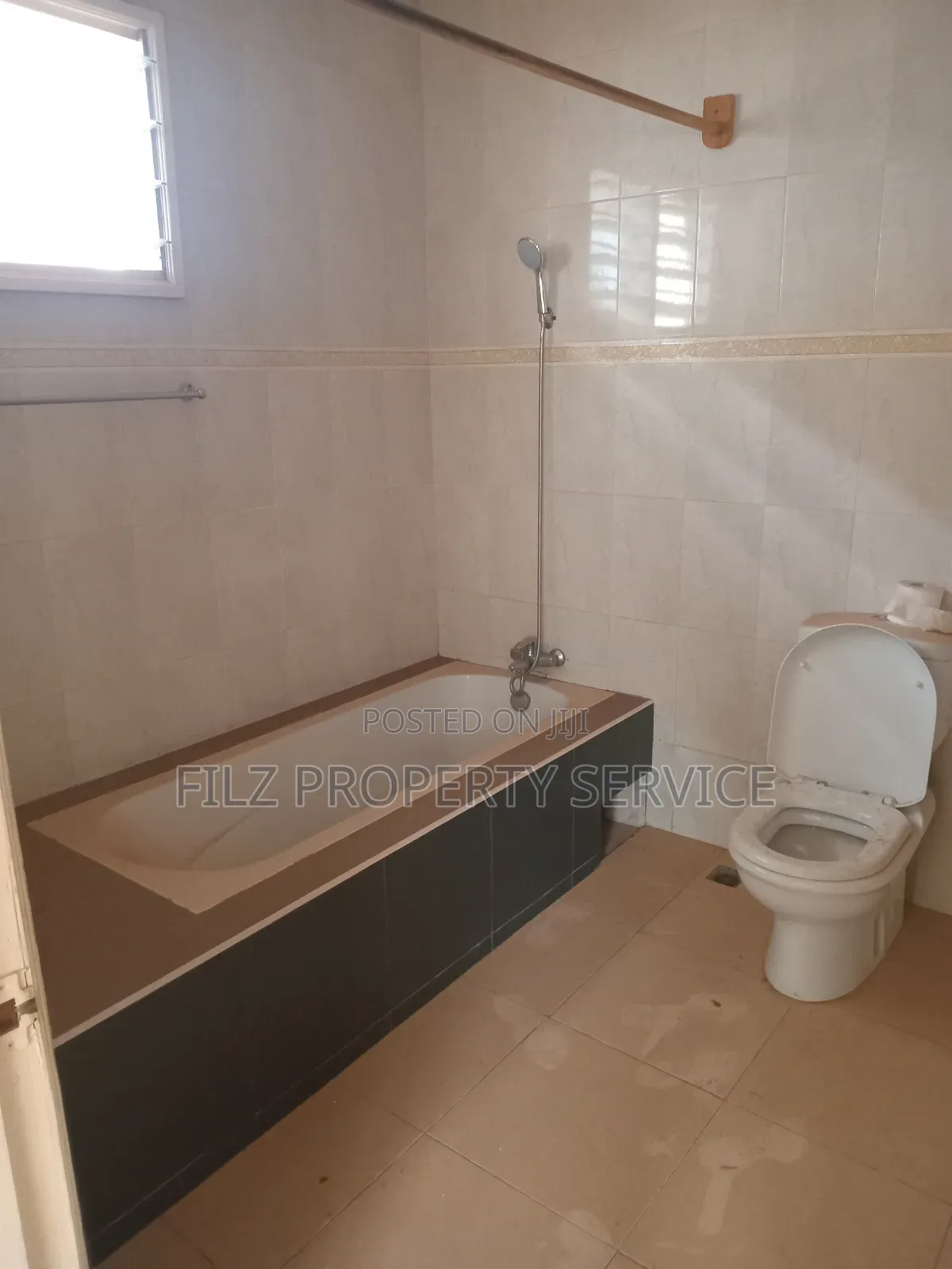 4bdrm House in Emefs Estate Afieya, Tema Metropolitan for rent