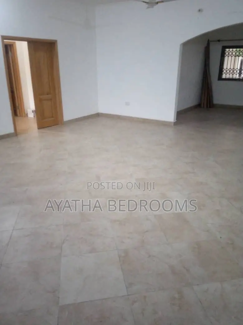 3bdrm House in Spintex Coastal for rent