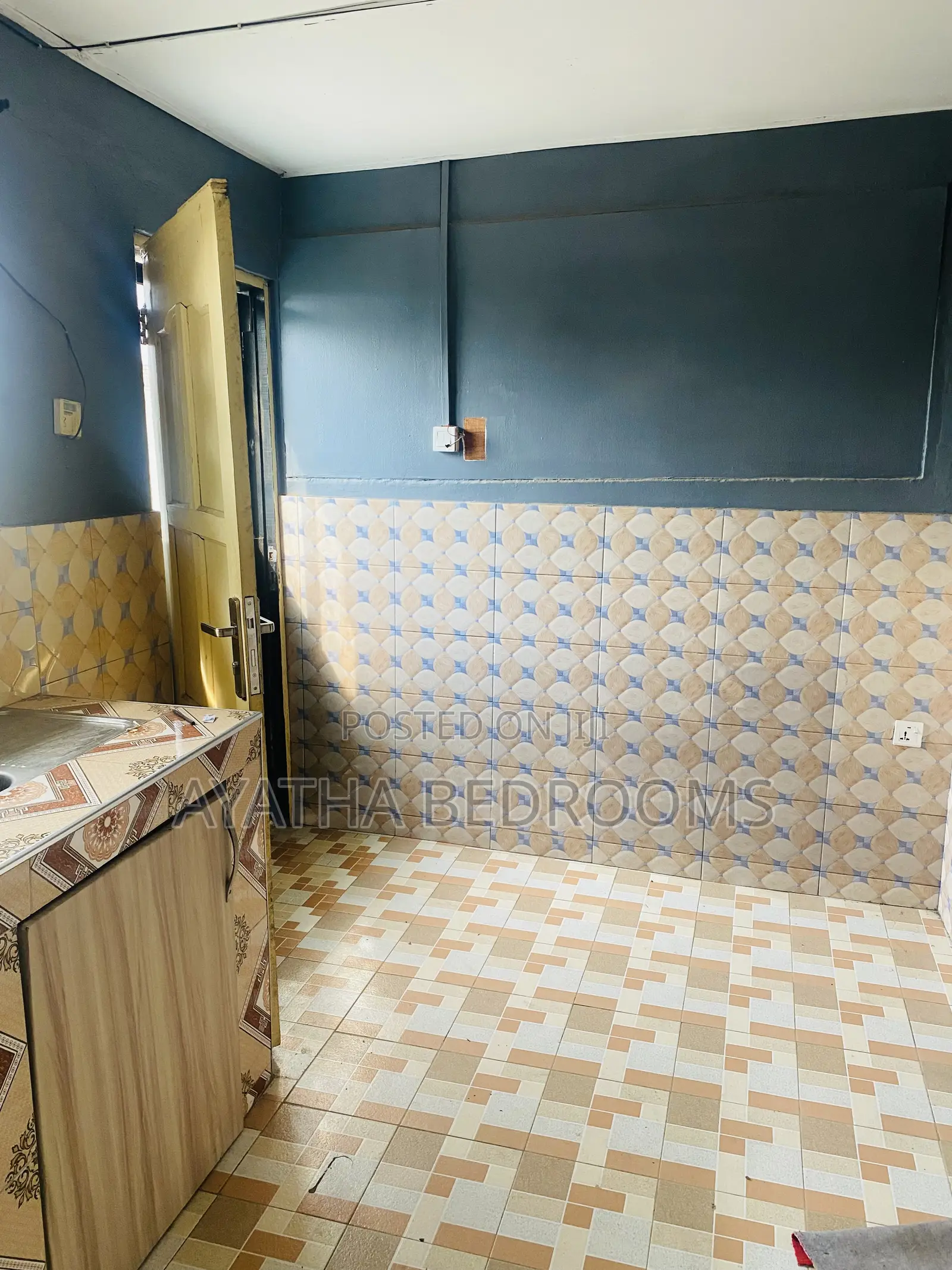 1bdrm Apartment in Bushroad, New Town for rent