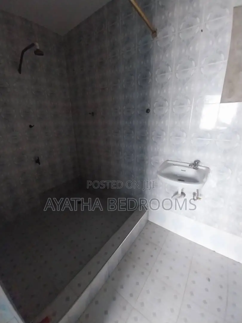 2bdrm Apartment in Teshie Manet, New Town for rent