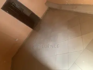 1bdrm Apartment in American House Area, East Legon for rent