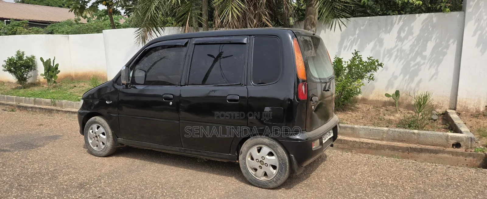 Daihatsu Move Automatic 2004 Black