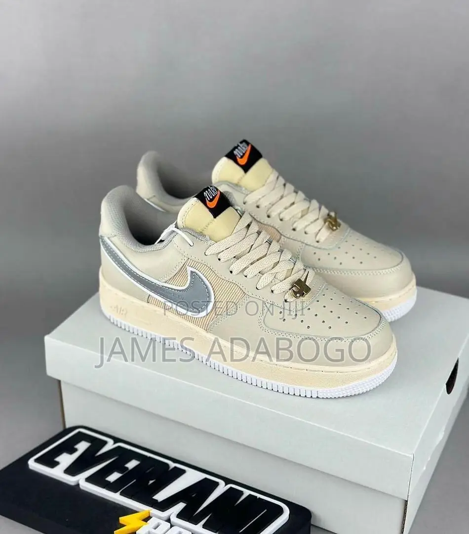 De Highest Sneakers