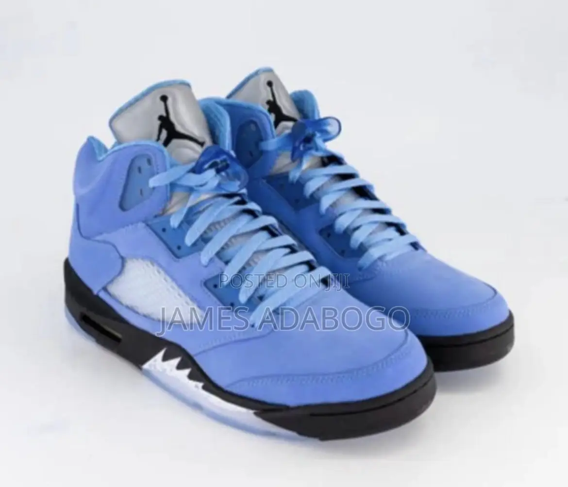 De Highest Sneakers