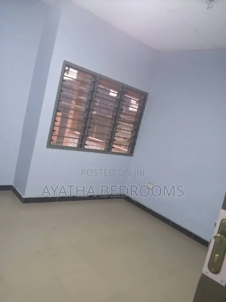 2bdrm House in Teshie Bushroad, New Town for rent