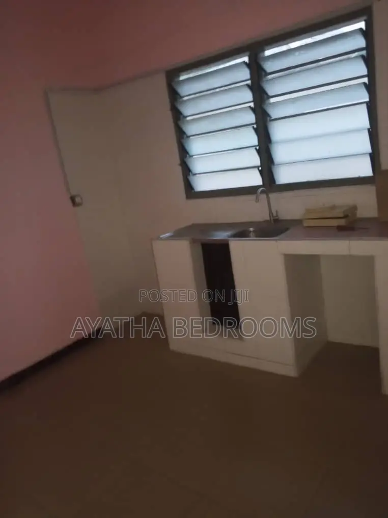 2bdrm House in Teshie Bushroad, New Town for rent