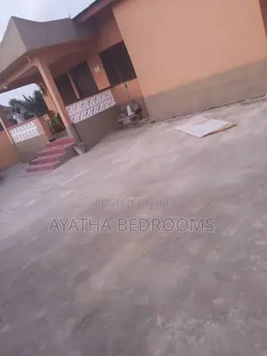 2bdrm House in Teshie Bushroad, New Town for rent