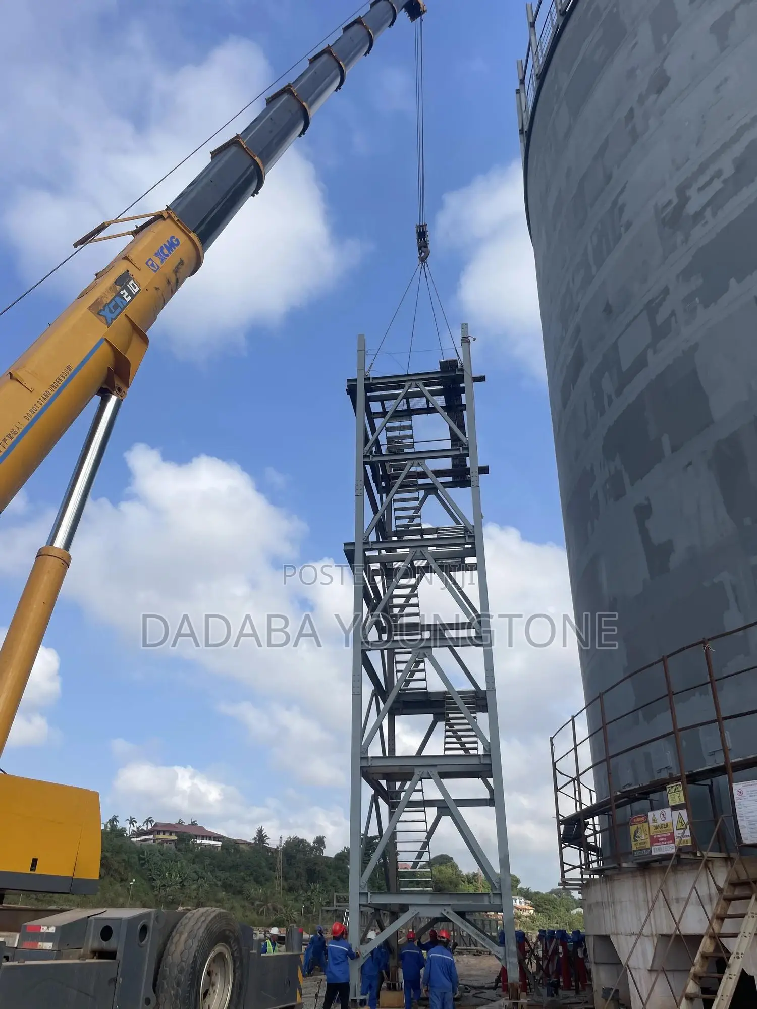 Mobile Crane For Hiring