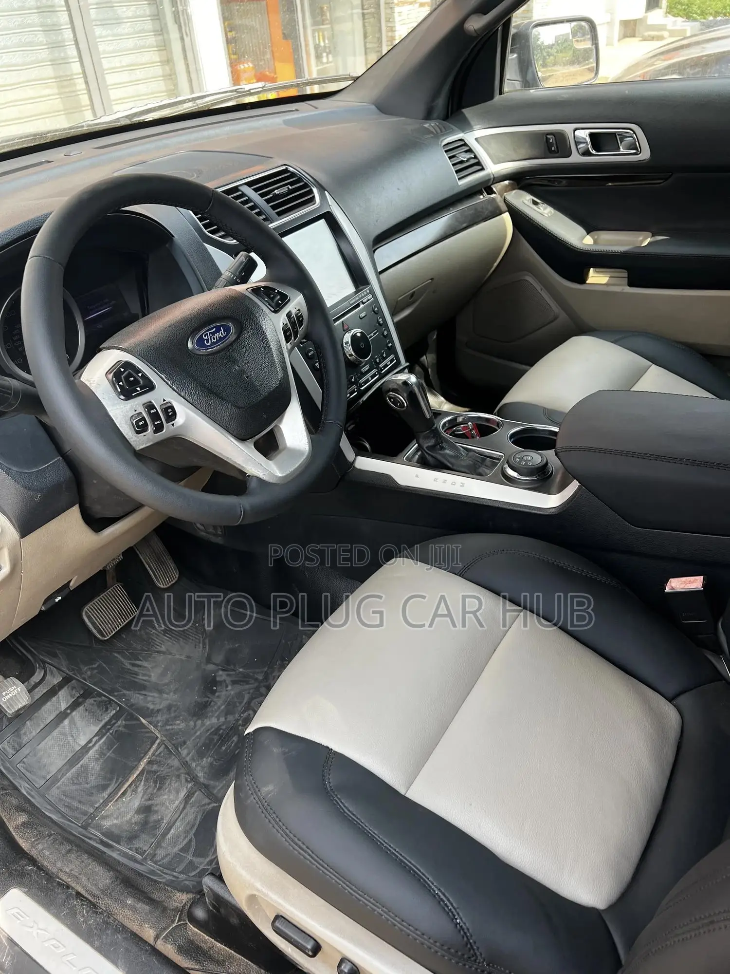 Ford Explorer 2014 Brown