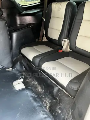 Ford Explorer 2014 Brown