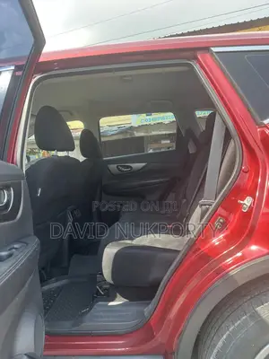 Nissan Rogue 2016 Red