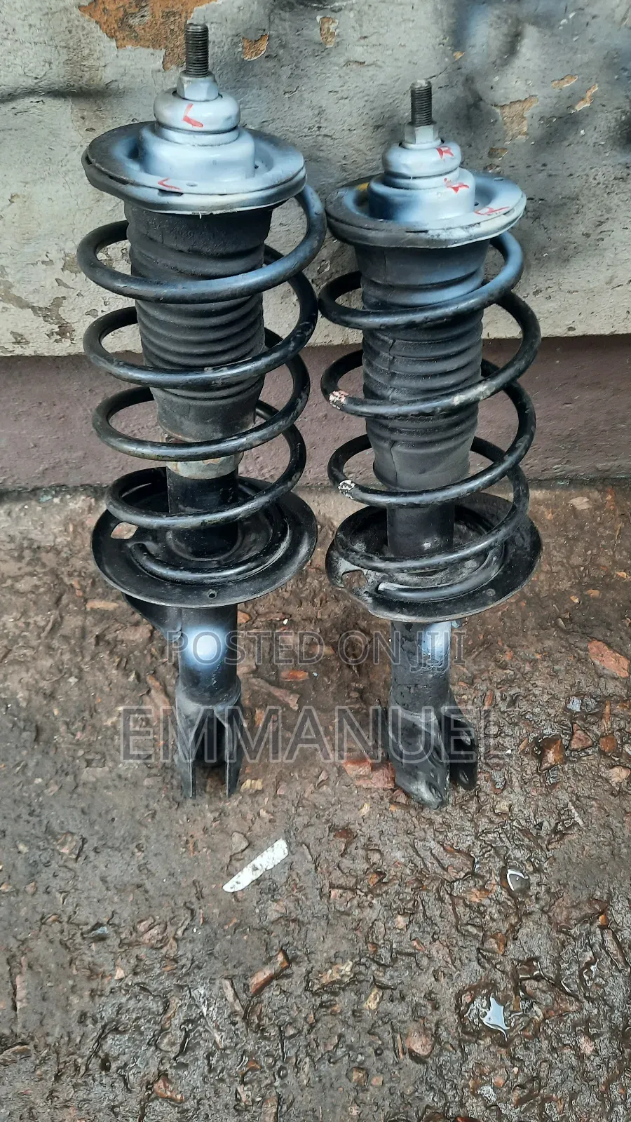 Toyota Yaris/Vitz Front Shocks