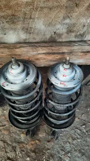 Toyota Yaris/Vitz Front Shocks