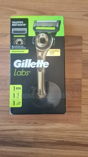 Gillette Labs With Exfoliating Bar Champion Gold Edition Razor Kit