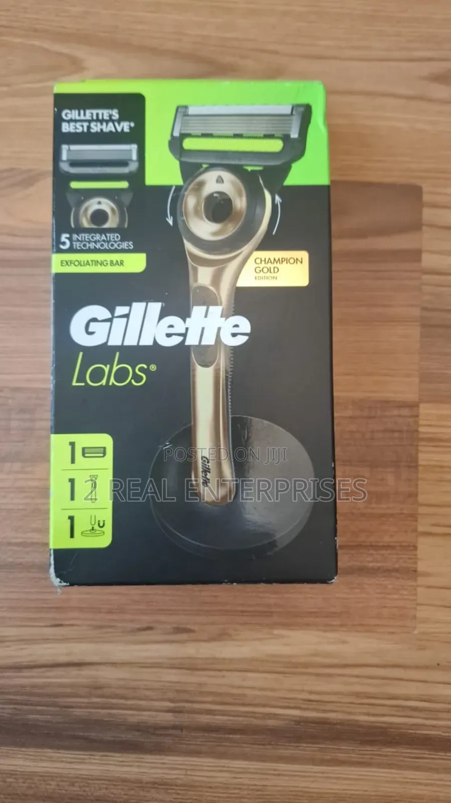 Gillette Labs With Exfoliating Bar Champion Gold Edition Razor Kit
