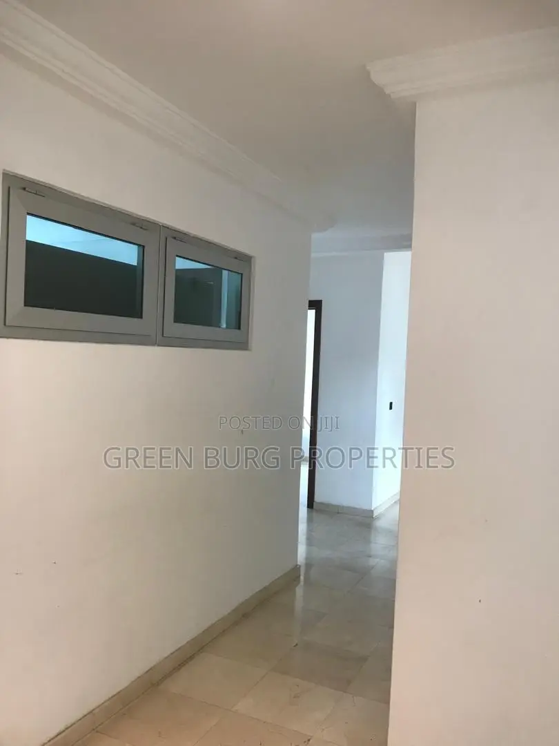 4bdrm House in East Legon for rent