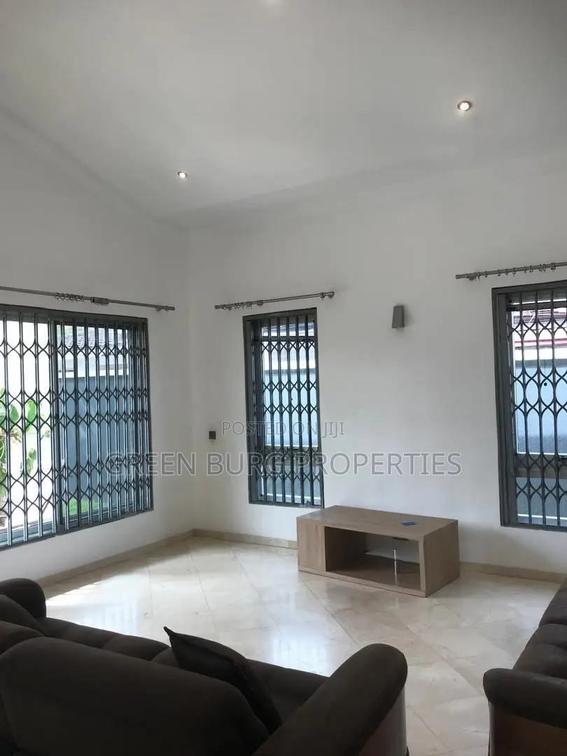 4bdrm House in East Legon for rent