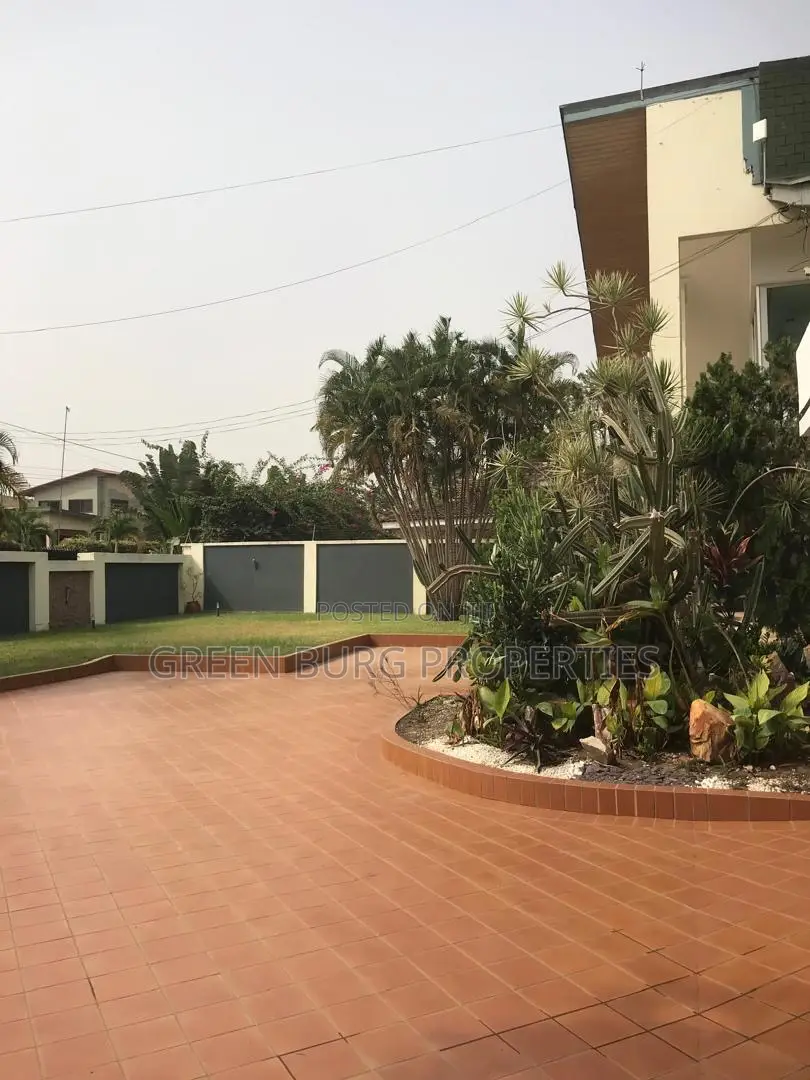 4bdrm House in East Legon for rent