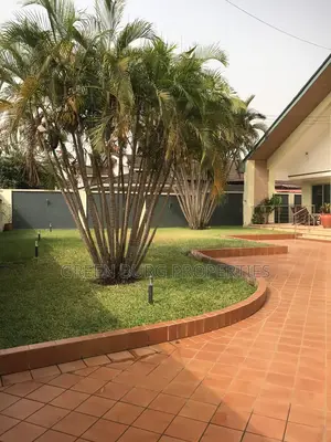 4bdrm House in East Legon for rent