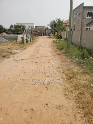 Very Nice Half Plot Comm19 for Sale