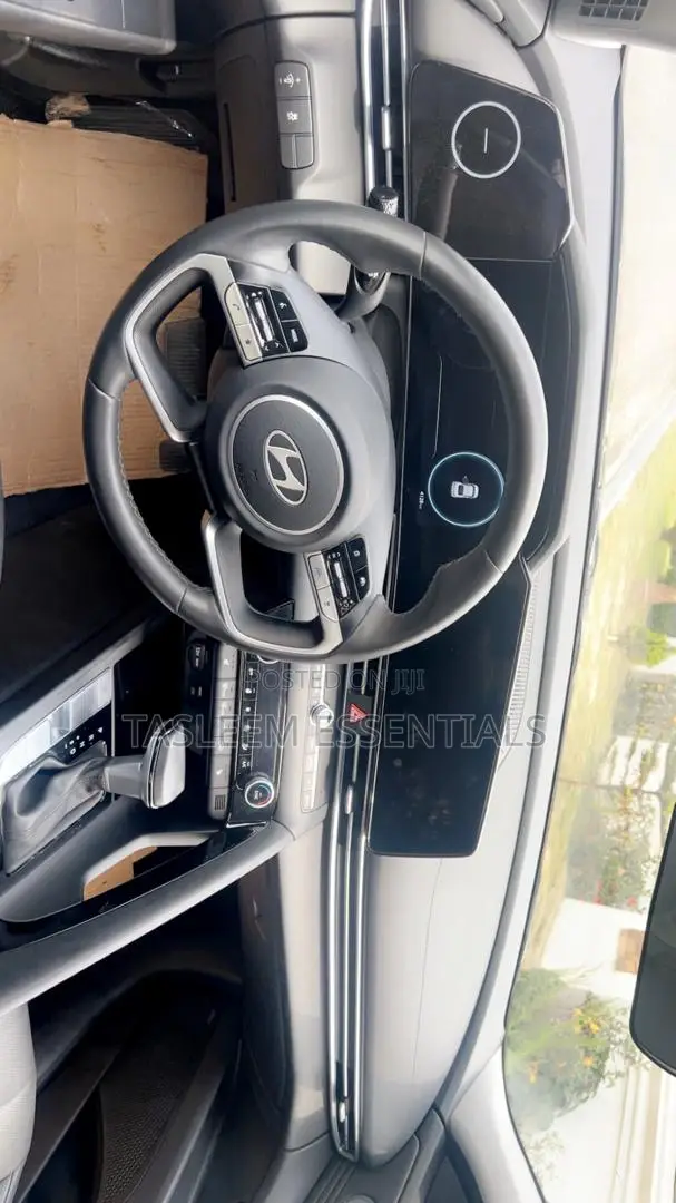 Hyundai Elantra SEL Convenience IVT 2025 Black