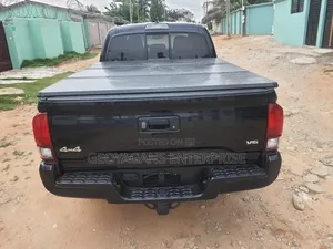 Toyota Tacoma Limited Double Cab 6' Bed V6 AT 2023 Black