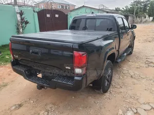 Toyota Tacoma Limited Double Cab 6' Bed V6 AT 2023 Black