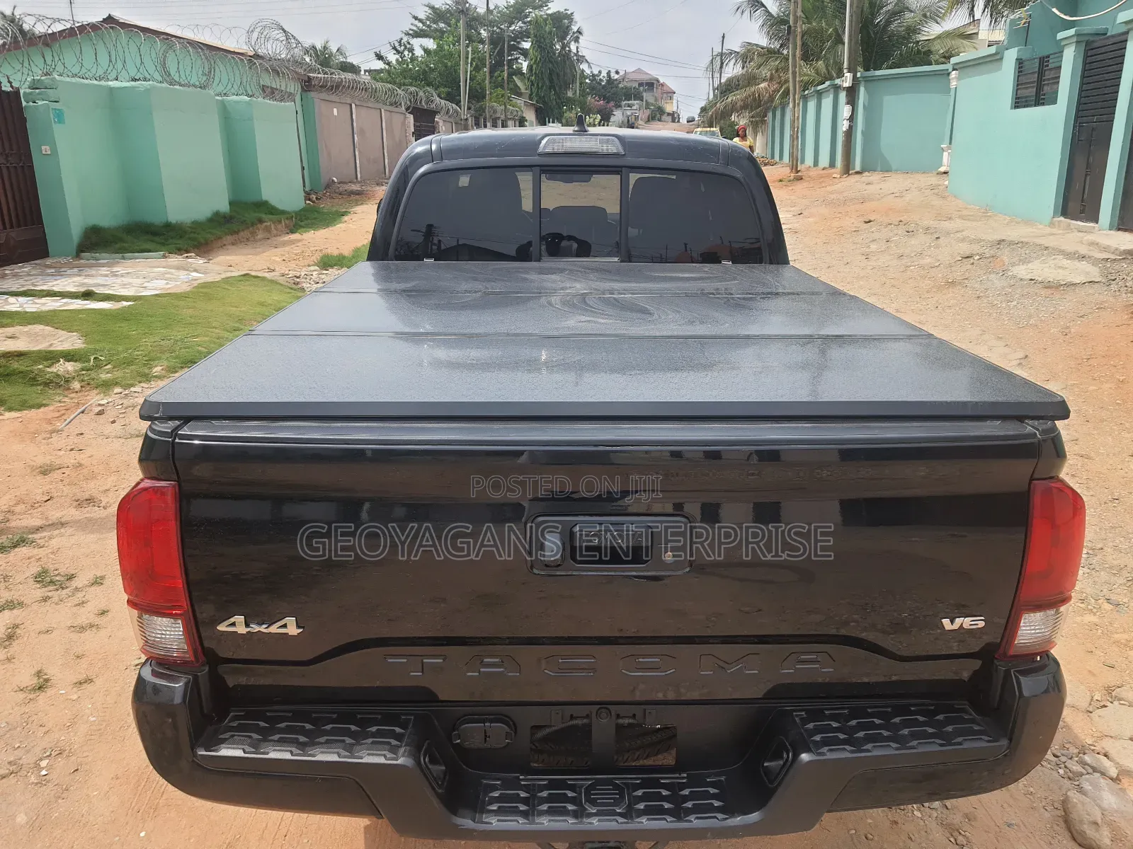 Toyota Tacoma Limited Double Cab 6' Bed V6 AT 2023 Black