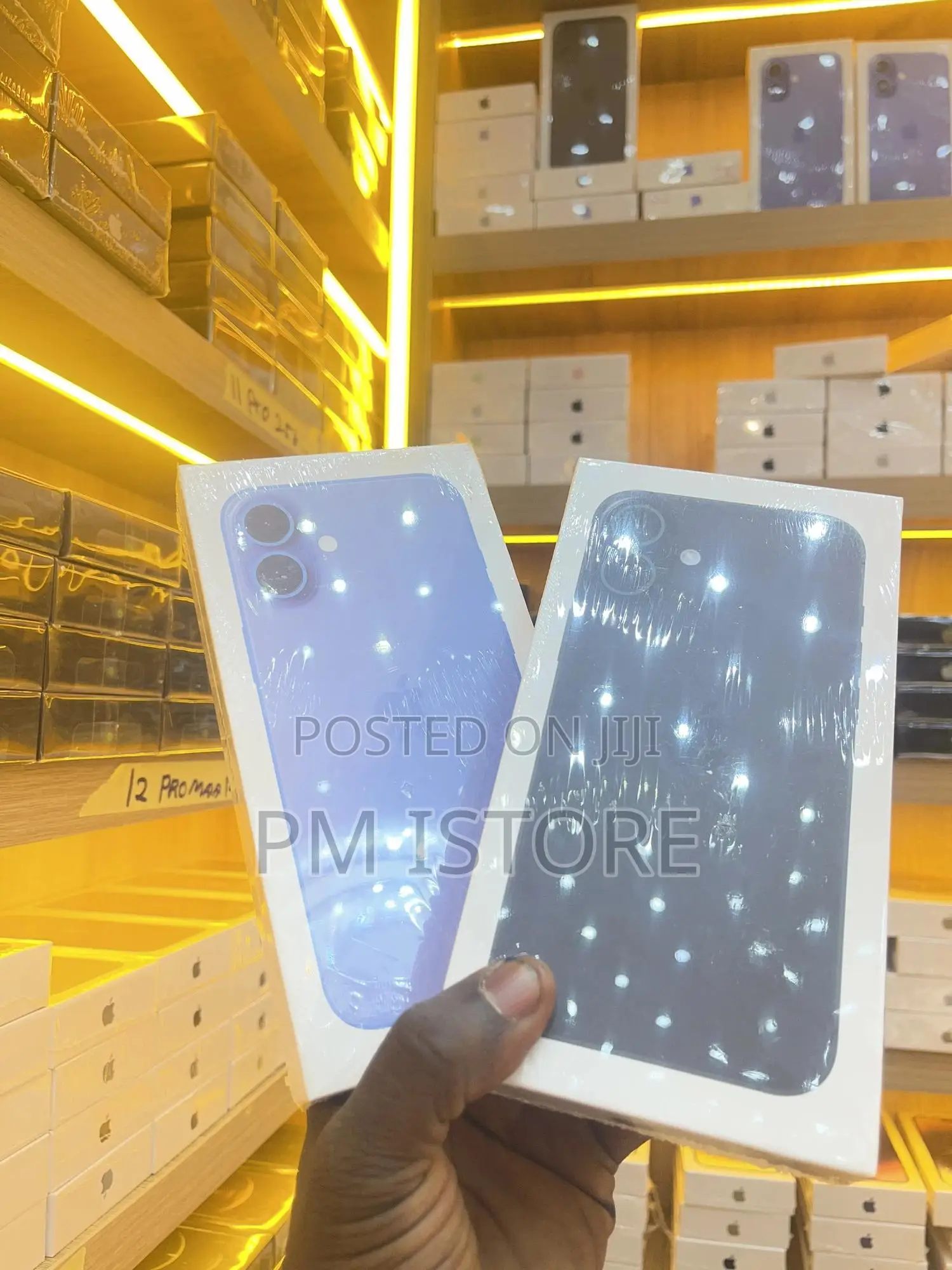 New Apple iPhone 16 128 GB Blue