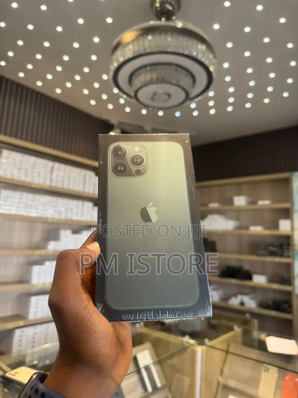 New Apple iPhone 13 Pro Max 128 GB Green